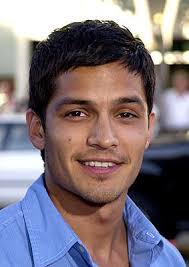 Stunning Nicholas Gonzalez Profile Photo Nicholas Gonzalez Hairstyles In 2018 Hair Styles Handsome Faces Profile Photo Hair Styles
