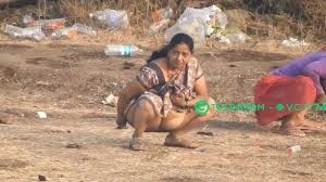 Pissing outdoor - video 18 - ThisVid.com