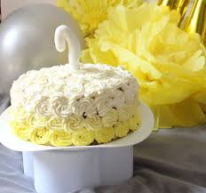 Rose Cake Coco Ananas Pour Un Anniversaire Cake Coco Cake Ananas Cake