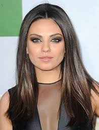 10 Flattering Hairstyles For Round Faces Daily Makeover Types Of Brown Hair Hairstyles For Round Faces Glossy Hair
