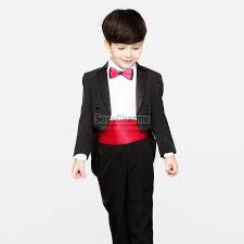 Tout pour vos soirées déguisées et vos soirées à thème. Epingle Sur Costume Enfant