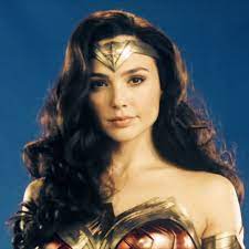 1 biography 2 seven nights photoshoot 3 gallery 4 sources 5 links gadot. Gal Gadot Wonder Woman Dceu Fans Startseite Facebook