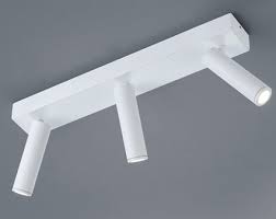 Alles fürs heimwerken günstig und bequem online kaufen! Led Deckenstrahler Fox Weiss 35 1760 07 Ip40 Helestra