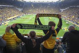 Bei dem borussia dortmund stadium vergleich der bestseller , solltest du dich immer schon im voraus in einem borussia dortmund stadium test über den jeweiligen bestseller informieren. My Borussia Dortmund Match Day Experience At The Westfalenstadion