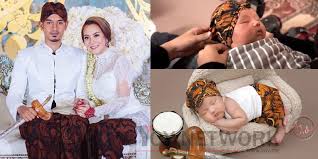 Time tu dia baru 12 tahun, mawar umur dlm 18 tak silap. Ig Mawar Rashid Yoy Network