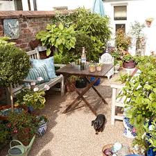 Small Potted Garden Ideas Keith Henderson Containergardening Gardeningwithcontainers Gardening Small Courtyard Gardens Small Gardens Small Garden Design