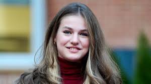 Por qué la princesa Leonor tiene que recibir por ley formación militar?