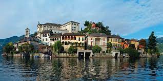 Beleef een prachtige vakantie aan het italiaanse maggioremeren. Ausfluge Parks Und Attraktionen Um Verbania Und Den Lago Maggiore Zu Entdecken