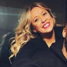 What's a good "food" to take to a woman's brunch?