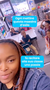 Un anno fa, in esclusiva per Sephora, usciva Fenty Beauty, il brand make up  di Rihanna, il primo realmente inclusivo della storia. Oggi, festeggiamo  insieme a Rihanna questo traguardo, con la nuova