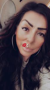 Trina Flores (@trinaflores8)