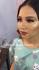 Abigail Duque's Instagram, Twitter & Facebook