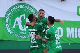 Resultado de imagem para chapecoense 2x1 corinthians