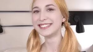 Iris Harman's Instagram, Twitter & Facebook