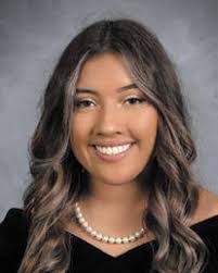 Rachel Butcher's Instagram, Twitter & Facebook