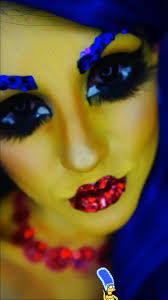 the glam marge simpson no one asked for 💁‍♀️ glitter