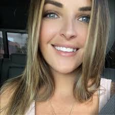 Lyn Whaley's Instagram, Twitter & Facebook