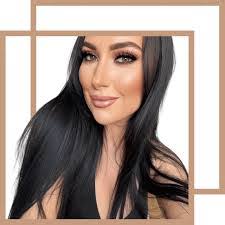 Danielle Murdock's Instagram, Twitter & Facebook