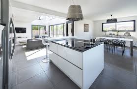 Nos Realisations Construction Maison Individuelle Loire Altantique 44 Vendee 85 Dep Maison Moderne Toit Plat Construction Maison Amenagement Salle A Manger
