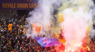 Club brugge to win and both teams to score. Toute Ma Vie Unioniste Antifasciste Le Retrait De La Banderole Des Supporters De L Union Fait Polemique Bx1