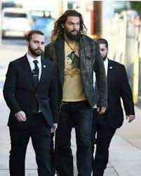 When You Think You Are Useless Take A Look At Jason Momoa S Bodyguards Funny Jokes Funny Memes Funny Pictures