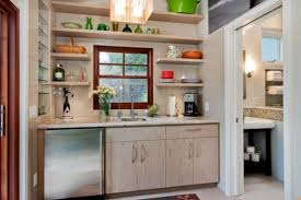 The apartment was very clean and tidy and ours compromised of a living room/kitchen which had a sofa bed, coffee table, lamp, tv (with a few english channels), breakfast bar, chairs, and kitchenette.. Small But Charming And Beautifully Organized Kitchenettes Kitchen Shelf Design Kitchen Remodel Small Eclectic Kitchen