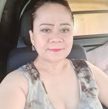 Lorraine Nolan's Instagram, Twitter & Facebook