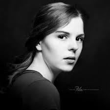 Tiny Format Portraits [Archive]