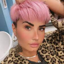 (see the instagram video and text below.) today is a day i'm so happy to share more of my life with you all. Demi Lovato News On Twitter Demi Changed Her Profile Picture On Instagram