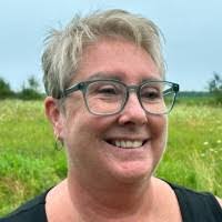 Amy Dull's Instagram, Twitter & Facebook