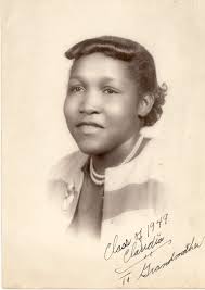 Claudia Bennett View Photos