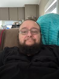 New beard cut today! To soon to tell if I like the change.