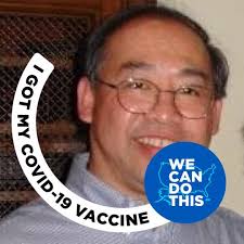 Why can't Caesars Rewards members combine their play for room upgrades?