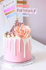 Layer Cake Chocolat Fraise Et Comment Je Creer Mes Gateaux Drippy Cakes Happy Birthday Cakes Drip Cakes