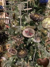 Is an american chain of restaurant and gift stores with a southern country theme. Woodland Tree Ornaments Christmas Tree Decorations Woodland Christmas Tree Christmas Decorations