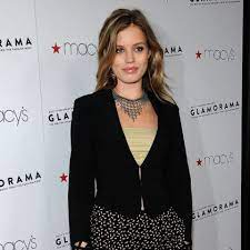 This past summer, georgia may jagger left london for new york in the name of love. Georgia May Jagger Starportrat News Bilder Gala De