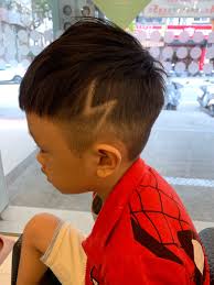 小孩剪髮 刻字 閃電 king fashion style cantaloupe