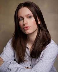 Thea Knight's Instagram, Twitter & Facebook