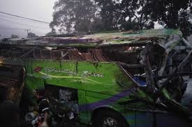 Jaya melayani trayek perjalanan ke surabaya, madiun, dan ponorogo dengan menggunakan di bus jaya putih, memiliki ciri umum. Kasus Kecelakaan Bus Maut Di Subang Polisi Bakal Panggil Pemilik Po Purnama Sari