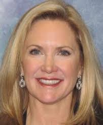 Debbie Giles's Instagram, Twitter & Facebook