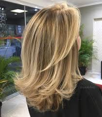 Medium Blonde Hairstyle With Flicked Ends Medium Hair Styles Medium Length Hair Styles Cute Hairstyles For Medium Hair