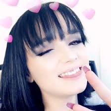 Layla Buford (leeloolayloo)