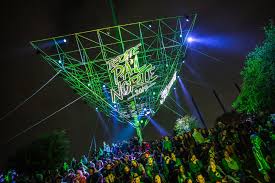 For electronic lovers they have the club social stage which always brings a great lineup. Everything You Need To Know About Tecate Pa L Norte