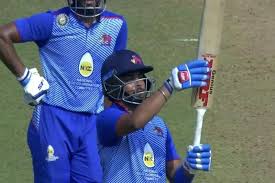 During the first quarter final of the ongoing vijay hazare trophy between mumbai and hyderabad at bengaluru, mumbai defeated hyderabad by 60 mumbai opener prithvi shaw provided them with a swift start, something which put them ahead in the chase from the word go. Vijay Hazare Final Uttar Pradesh Likely To Be In Awe Of Mumbai And Prithvi Shaw