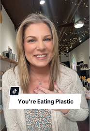How much plastic do you eat?! You’ll be surprised! #microplastic  #plasticpollution #saynotosingleuse #reusable #sustainable #fyp  #ecofriendly #creatorsearchinsights #beejoyfulshop #beejoyfuljess
