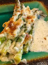 Cheesy Baked Asparagus Is The Side That Becomes Your Main Recipe Asparagus Recipes Baked Recipes Asparagus Recipe