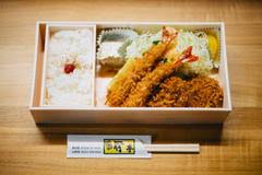 Foreign food, in particular chinese food in the form of noodles in soup called ramen and fried dumplings, gyoza, and western food such as curry. 100 Must Try Japanese Foods Ultimate Japanese Food List 99japan