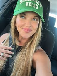 What an amazing meeting Ann Coleman Wandishin!! I can't believe you are  moving right down the road from me!! I'm so excited I can barely stand it!!  This is going to am