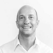 Health Insurance Broker: Chris Comstock