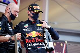 Il prend la tête du championnat du monde des pilotes. Max Verstappen Wins At Formula 1 Monaco Grand Prix Watch I Love